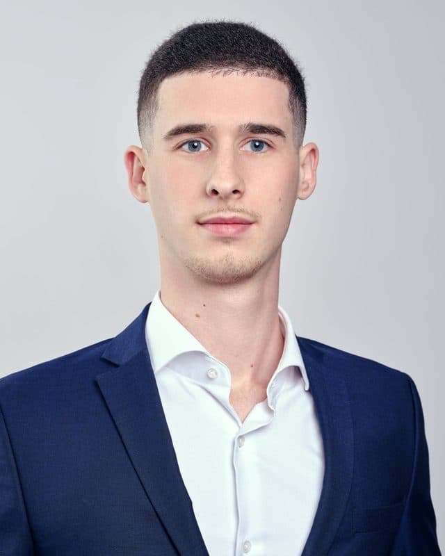 Kisfaludi Dániel, Business Unit Manager